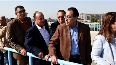 رئيس الوزراء يتفقد مدرسة المتفوقين بالزقازيق