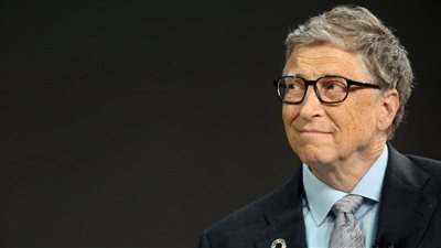 شاهد.. ماذا سيفعل بيل جيتس عند خسارة ثروته ويصبح فقيرا