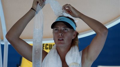 بالصور.. «شارابوفا» تصارع «الشمس الحارقة» في بطولة أستراليا