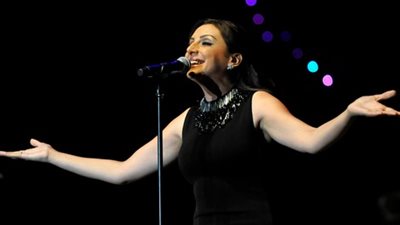 أنغام على مسرح جامعة مصر للعلوم والتكنولوجيا.. 29 نوفمبر