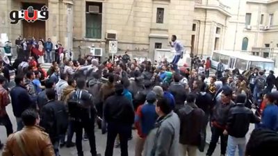 بالفيديو.. طلاب 