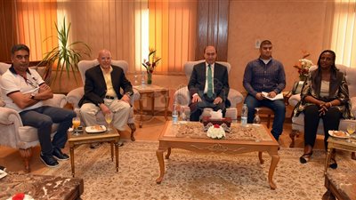 مميش: المنطقة الاقتصادية تحظى بحوافز متكاملة لتشجيع المستثمرين