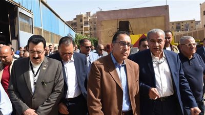 تفاصيل زيارة رئيس الوزراء لإستاد الزقازيق في ختام جولته بالشرقية