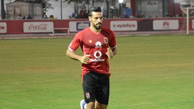 إسلام محارب ينتظم في مران الأهلي ويعلن جاهزيته للترجي