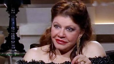 شويكار تكشف طريقة تقدم فؤاد المهندس للزواج منها