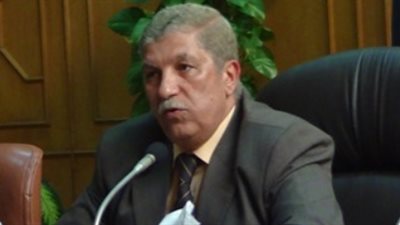 محافظ الإسماعيلية يوافق على زيادة قدرة خدمة الإنترنت لمدارس المجمع