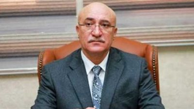 المصري يستقر على ميمي عبد الرازق لخلافة حسام حسن