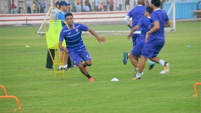 تدريبات تأهيلية لأحمد مجدي في الزمالك