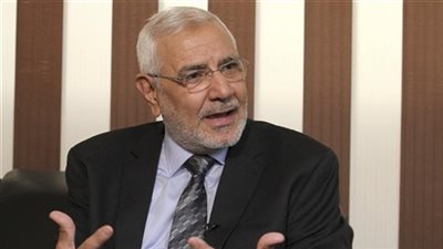 أبو الفتوح يستغل حمدين صباحى لإلغاء نتيجة الاستفتاء