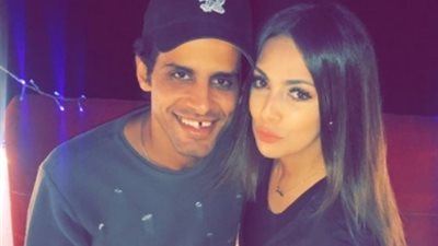 إسراء عبد الفتاح تنشر صورة رومانسية جديدة مع حمدي الميرغني