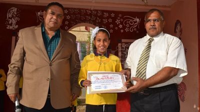 تعليم «الوادي الجديد» يكرم الثامنة على مستوى الجمهورية بألعاب القوى (صور)