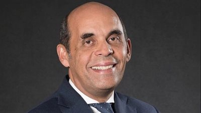 بنك القاهرة يطرح بطاقتي «أرسنال تيتانيوم الائتمانية» و«أرسنال المدفوعة مقدمًا»