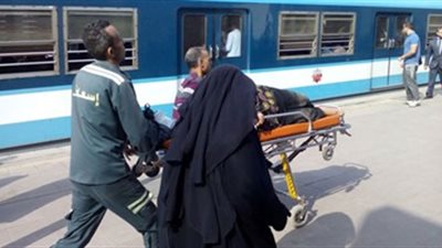 سيدة تضع مولودا بمترو حلمية الزيتون وسط فرحة المواطنين