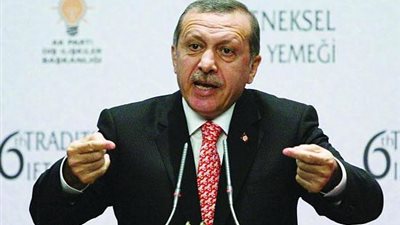 رجل أعمال تركى يكشف عن أكبر قضية رشوة للحزب الحاكم