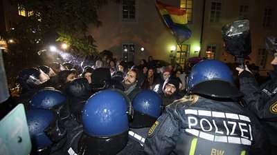 تواصل التظاهرات في ألمانيا بعد اغتصاب جماعي لفتاة في فرايبورغ (صور)