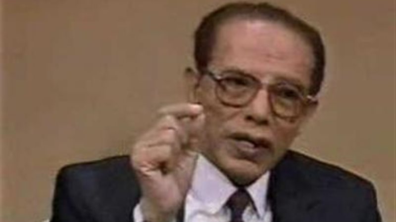 الدكتور مصطفى محمود