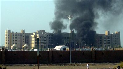 طفل اليمن المعجزة يفقد ساقه وأصابعه في ضربة جوية