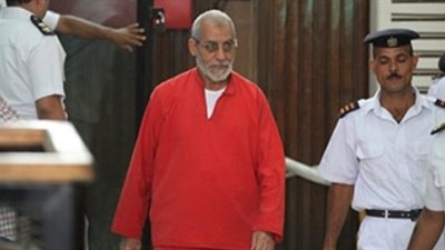 بدء محاكمة محمد بديع و738 متهما في «فض رابعة»