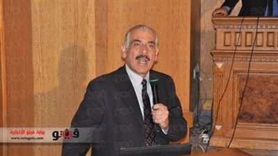 عمرو قنديل يفتتح حملة التطعيم نيابة عن وزير الصحة بالإسماعيلية