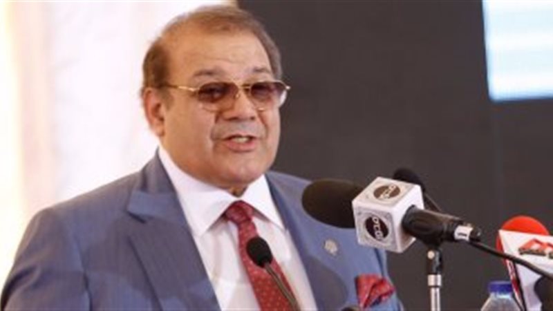 الدكتور حسن راتب