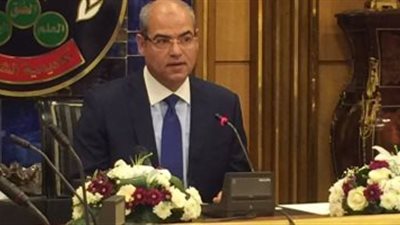 رئيس أكاديمية الشرطة: تطوير المناهج ضرورة للارتقاء بالأداء الأمني