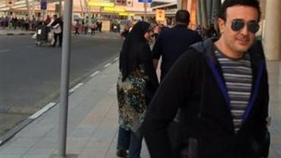 صابر الرباعي يصل مطار القاهرة للتحضير لحفل الأوبرا