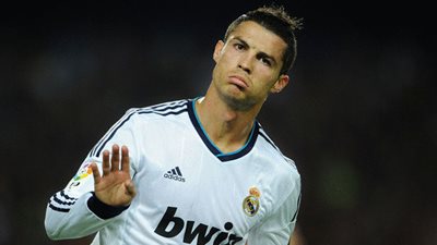 «بالماس» الضحية الجديدة لكريستيانو رونالدو