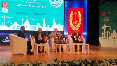 بالصور.. طارق عامر: خطواتنا في الإصلاح الاقتصادي يدرسها العالم