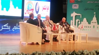 بالصور.. محافظ البنك المركزي: جار تنفيذ مشروعات لتهيئة مناخ الاستثمار