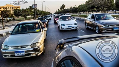 بالصور.. أكبر تجمع لسيارات كيا في مصر