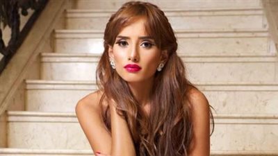 تأجيل استئناف زينة على براءة رئيس تحرير روز اليوسف من سبها لـ7 نوفمبر