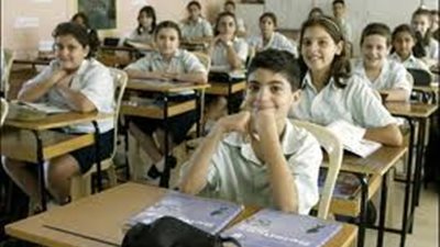 40054 طالبا يؤدون امتحان الشهادة الإعدادية بكفر الشيخ.. غدًا