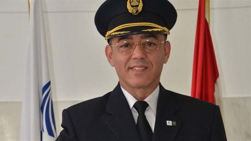  وزير الطيران المدنى،
