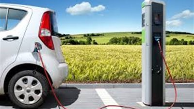 دراسة: استقلال السيارات الكهربائية لا يضر الأجهزة المزروعة بالقلب