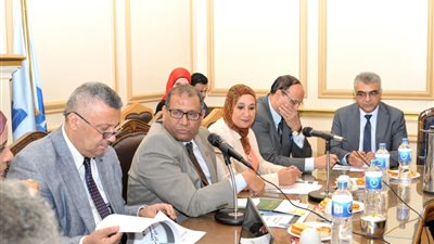 جامعة القاهرة تفتتح مركزًا للدراسات الفلسفية بكلية الآداب