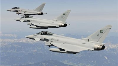 التحالف العربي يشن 10 غارات على مواقع الحوثيين في شبوة باليمن