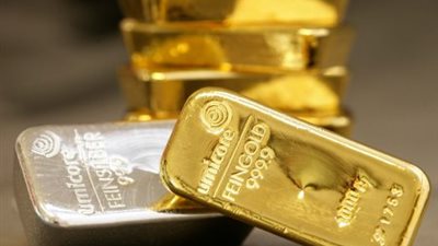 الذهب والفضة قرب أدنى مستوياتهما في 4 سنوات مع صعود الدولار