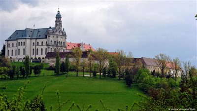 كنز مريب بالملايين في دير ألماني