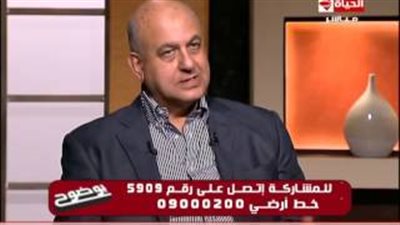 بالفيديو.. طبيب تجميل: «بنات كتير بترفض الزواج بسبب صغر حجم الثديين»