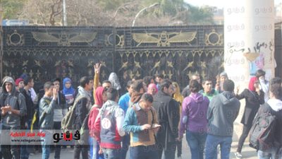 بالفيديو والصور.. انتهاء مظاهرات طلاب الإرهابية بعين شمس متوعدين باستئنافها غدًا