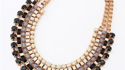 بالصور.. تألقي بأجمل الإكسسوارات الساحرة في عيد الحب