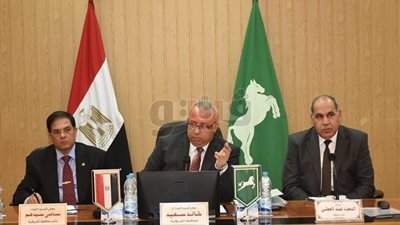 بالصور.. 10 قرارات مهمة باجتماع «المتابعة الأسبوعية» في الشرقية