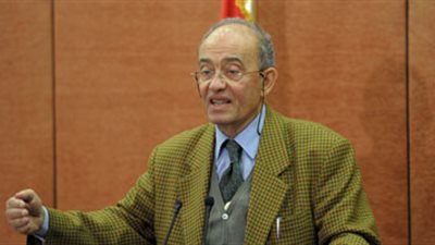 قوى سياسية تناقش عزوف الشباب عن الاستفتاء مع 