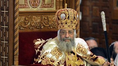 البابا تواضروس يلتقي شباب الأقباط بكنيسة 