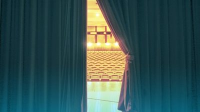 8 معلومات عن مسرح شباب العالم قبل افتتاحه بساعات