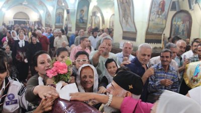 50 صورة ترصد احتفالات الأقباط بمولد مارجرجس بدير المحروسة في قنا