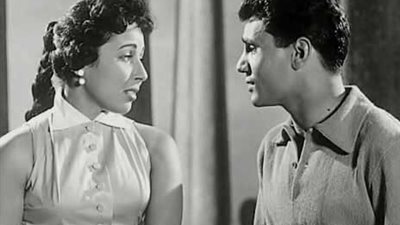 أفلام رومانسية في عيد الحب.. «رد قلبي» علامة في تاريخ الفن المصري.. «إشاعة حب» رومانسية بطعم الكوميديا.. «عن العشق والهوى» و«السلم والثعبان» أشهر أفلام الحب الح