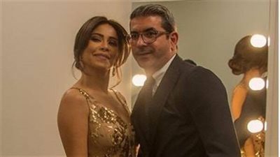 مدير أعمال شيرين يوجه رسالة لمنتقديه بعد أزمة البلهارسيا