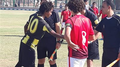 المقاولون يسحق الأهلي بخماسية في دوري القاهرة 2004