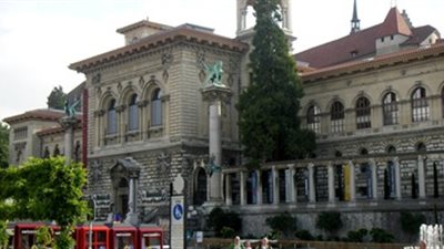 باحث سويسري يخترع «روبوت» يستطيع تقليد الأسماك